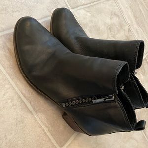 Lucky Basel black leather boots size 7